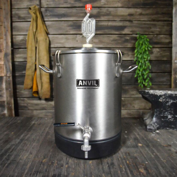 4 Gallon Anvil Stainless Steel Bucket Fermentor for Wine and Beer Fermentation