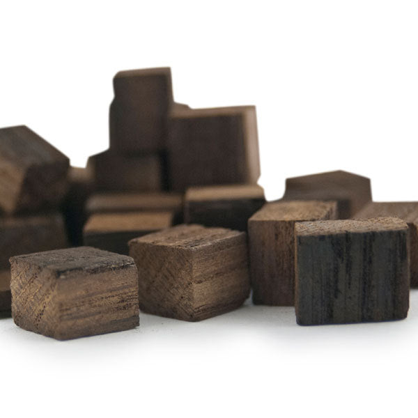 Amburana Oak Cubes - Medium Toast - 2 oz
